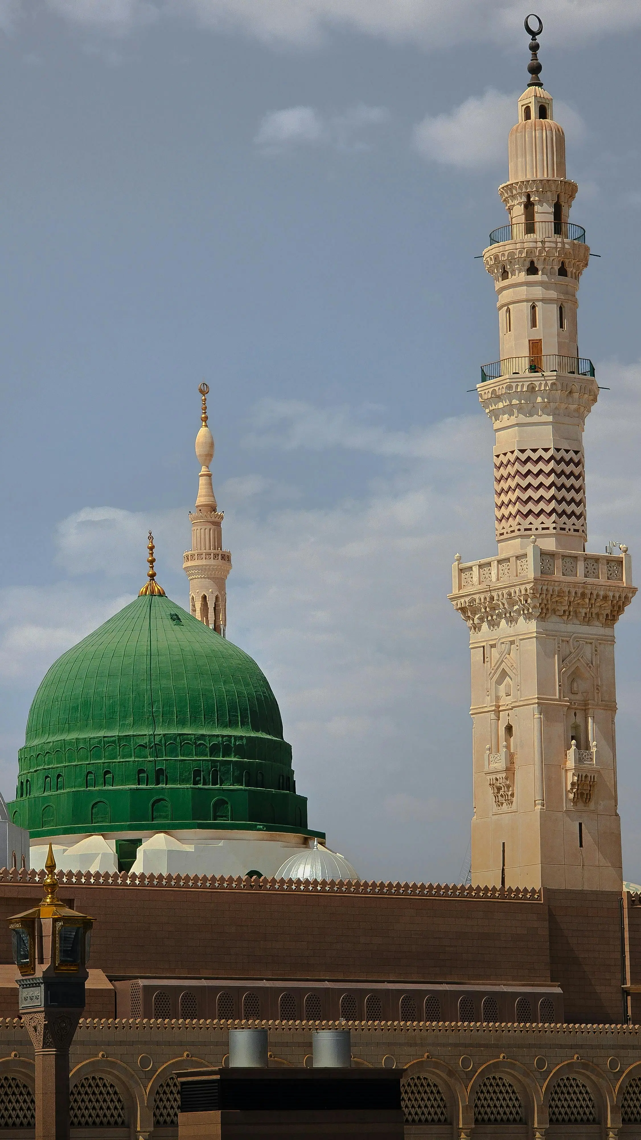 شعار المدينة المنورة لصفحة سعر الذهب اليوم في المدينة